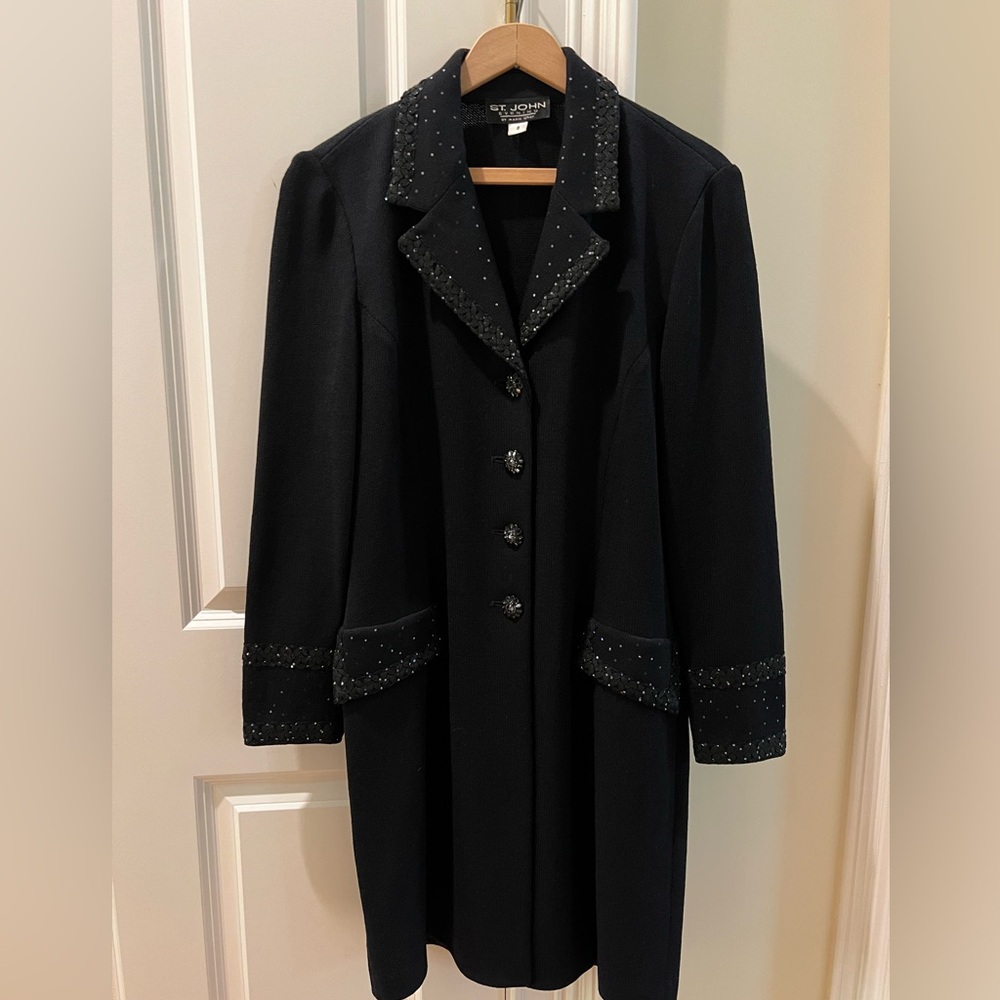 St. John Cocktail dress with cocktail finishes. Coat style.